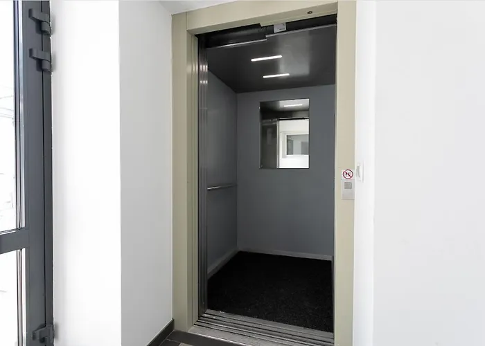 Mitten In Der Stadt L Lf22 Bécs