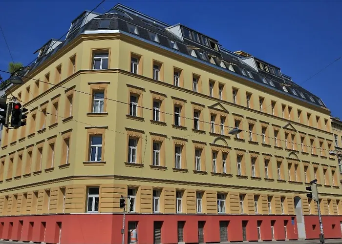Mitten In Der Stadt L Lf22 Bécs